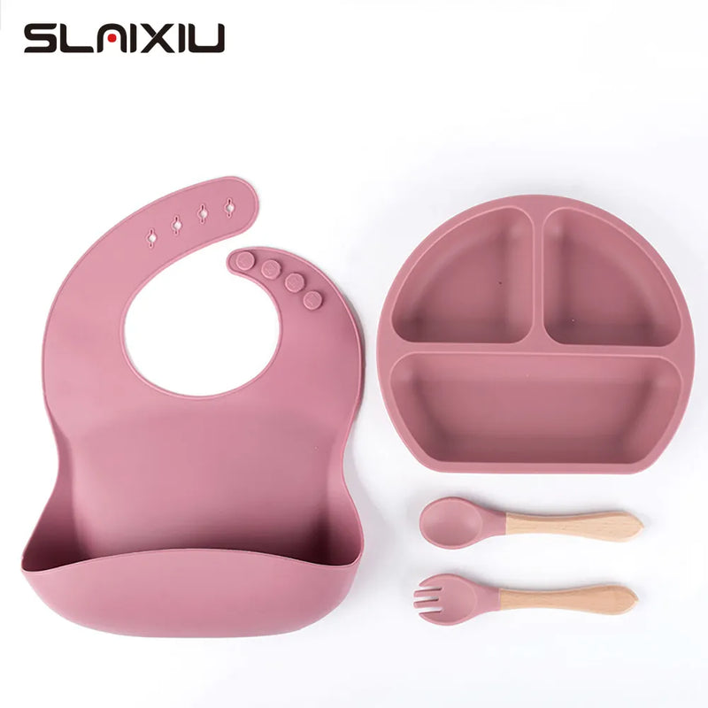 Kit de 4peças para alimentação de bebes em silicone.